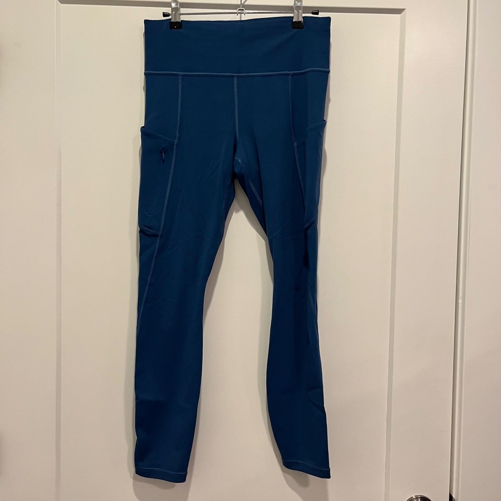 Athleta Womens Teal‎ Blue High Rise Pocket Laser Cut Athletic Leggings Small
